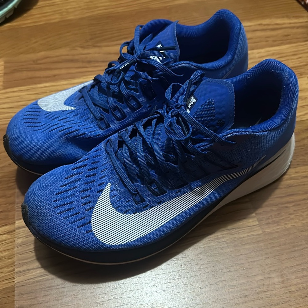 Women’s Nike Zoom Fly Size 10